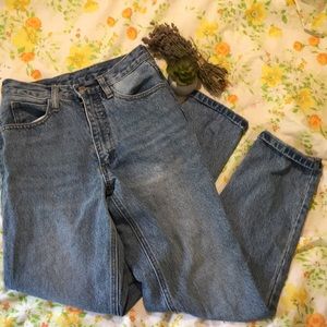 mom jeans